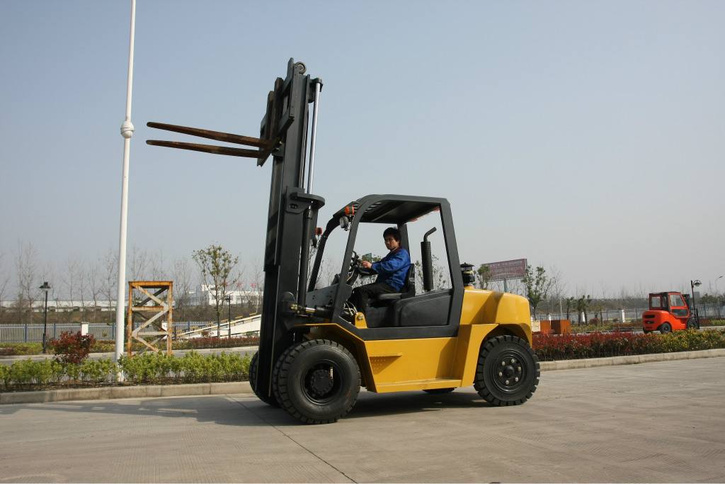 f늄(dng)܇cҺ܇^(q)e